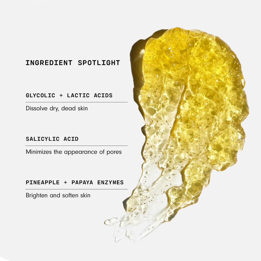 Texture and application of Versed Doctor's Visit Mask on skin