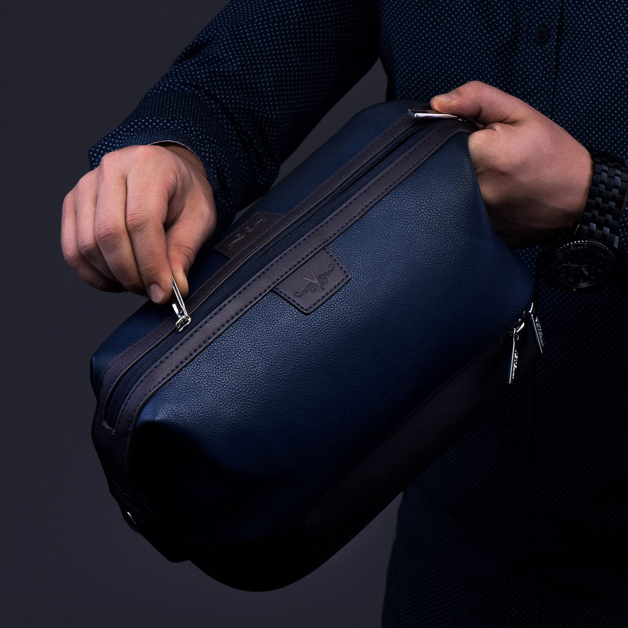 Vetelli Leo water-resistant leather lining protects contents from spills.