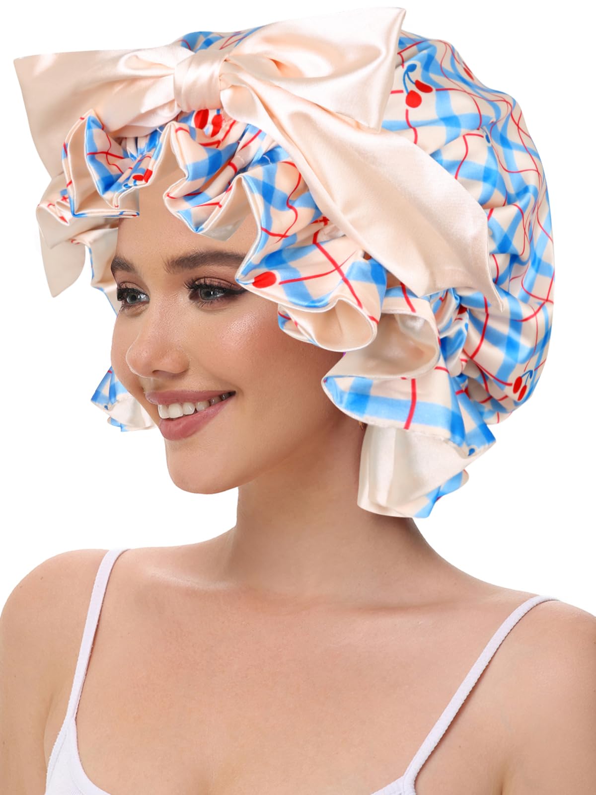 Vettres close-up satin bonnet emphasizes moisture retention and shine