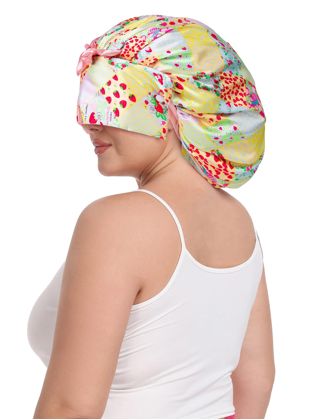 Vettres detachable eye mask shown separately, ideal for spa-like wind-down routines.