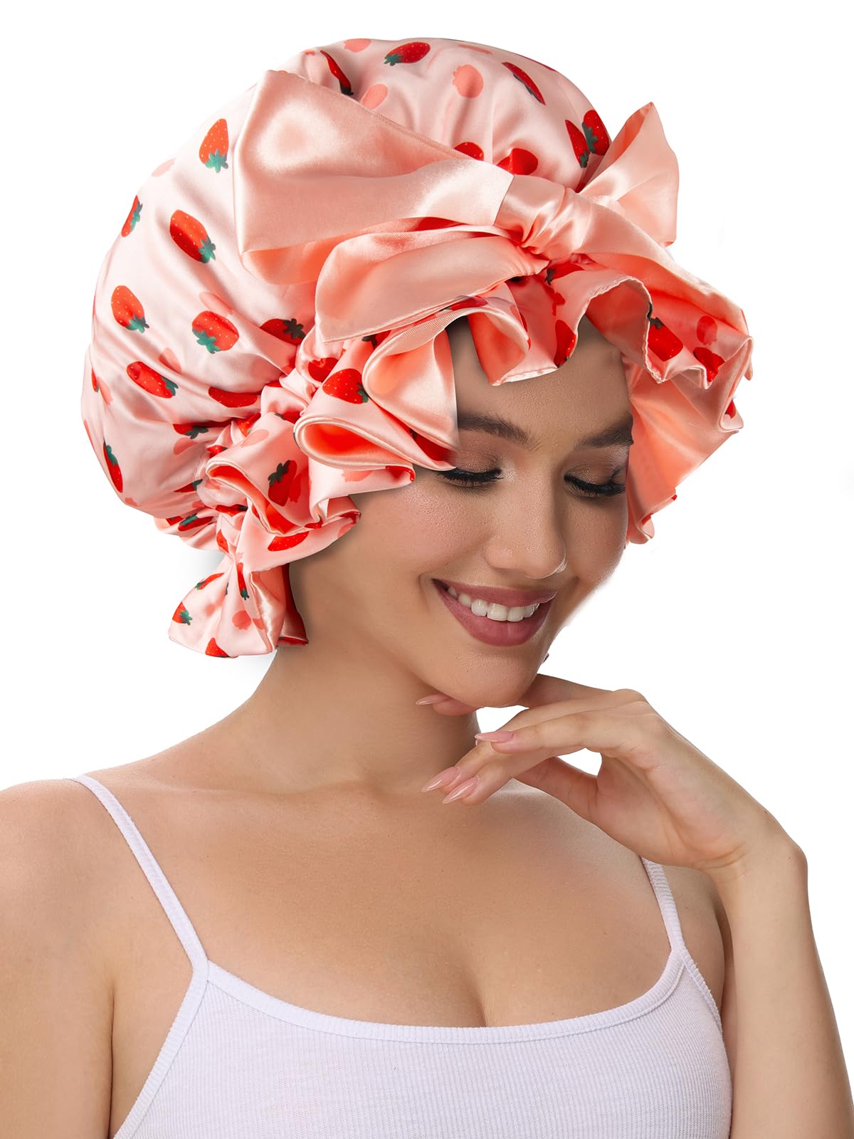 Vettres silk bonnet is easy to clean and machine-washable for simple care.