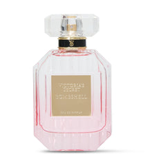 Victoria's Secret Bombshell EDP application mist for effortless wear.
