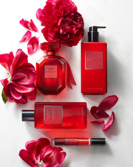 Victoria's Secret Bombshell Intense mist label closeup highlighting scent notes