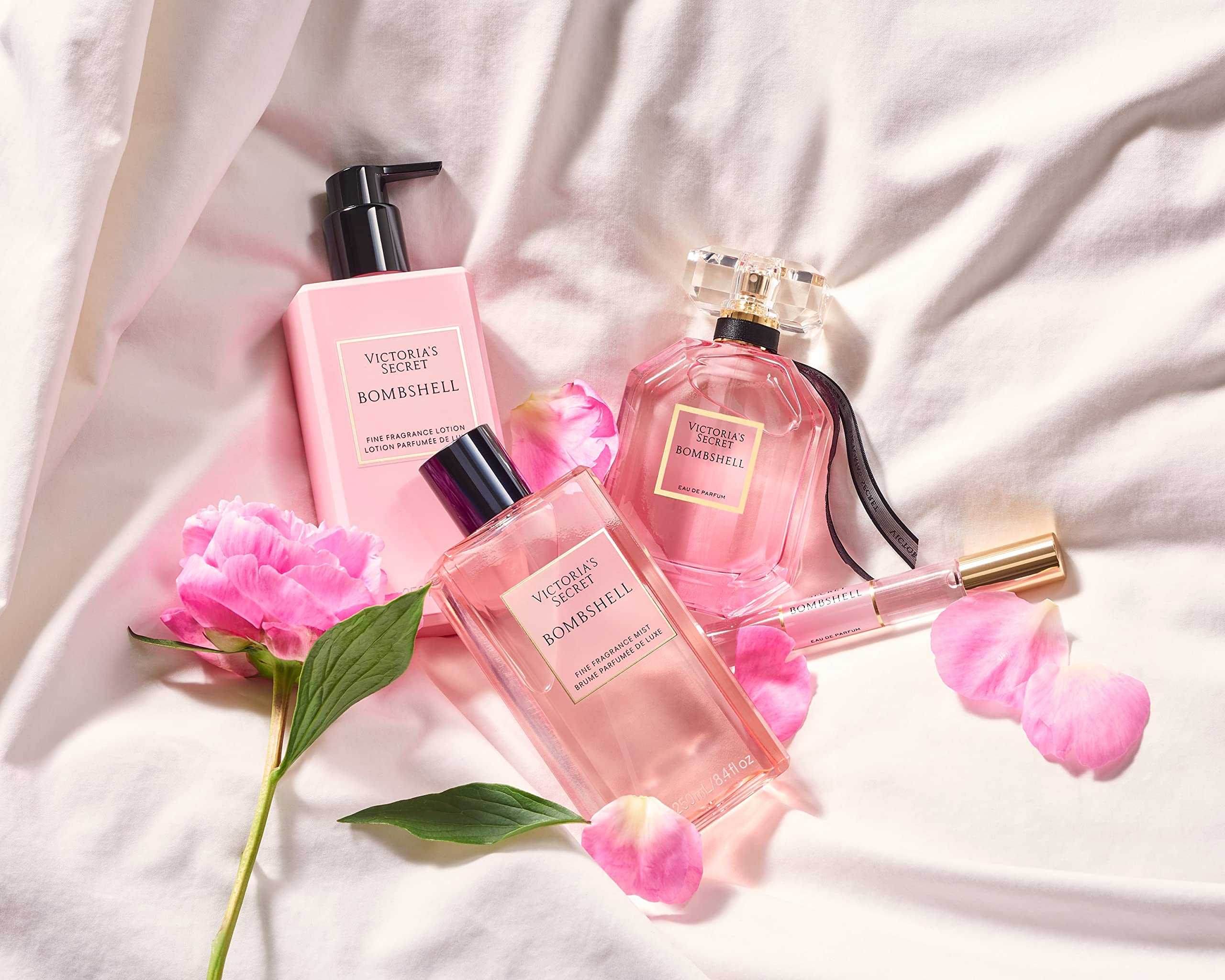 Victoria's Secret Bombshell Mist spray-action showing easy refresh