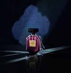 Victoria's Secret Bombshell Oud closeup highlights oud warmth and smoky depth.