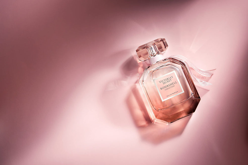Victoria's Secret Bombshell Seduction liquid focus highlighting warm floral vibe.