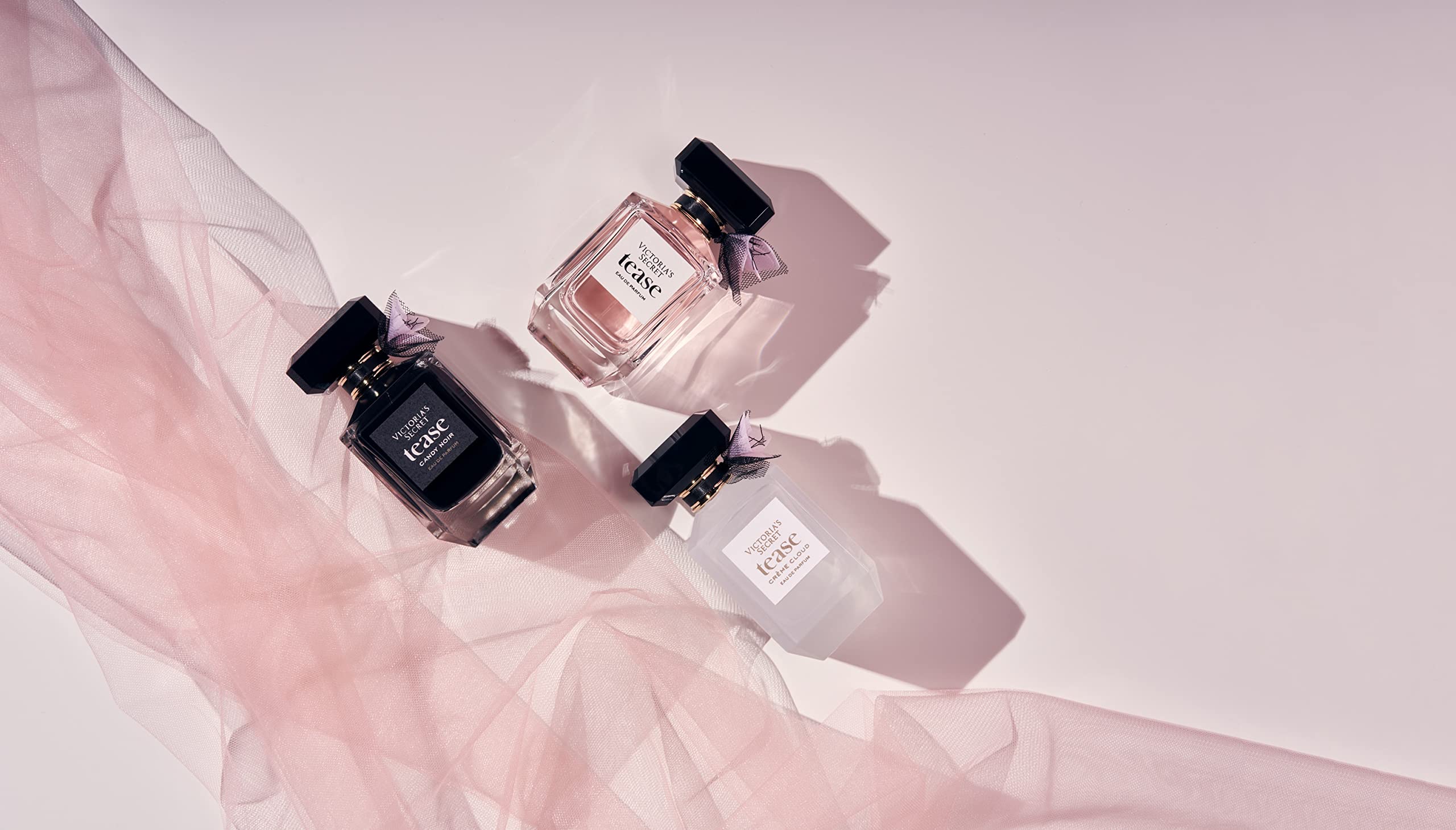 Victoria's Secret Tease Candy Noir outer packaging conveys gift-ready sophistication.