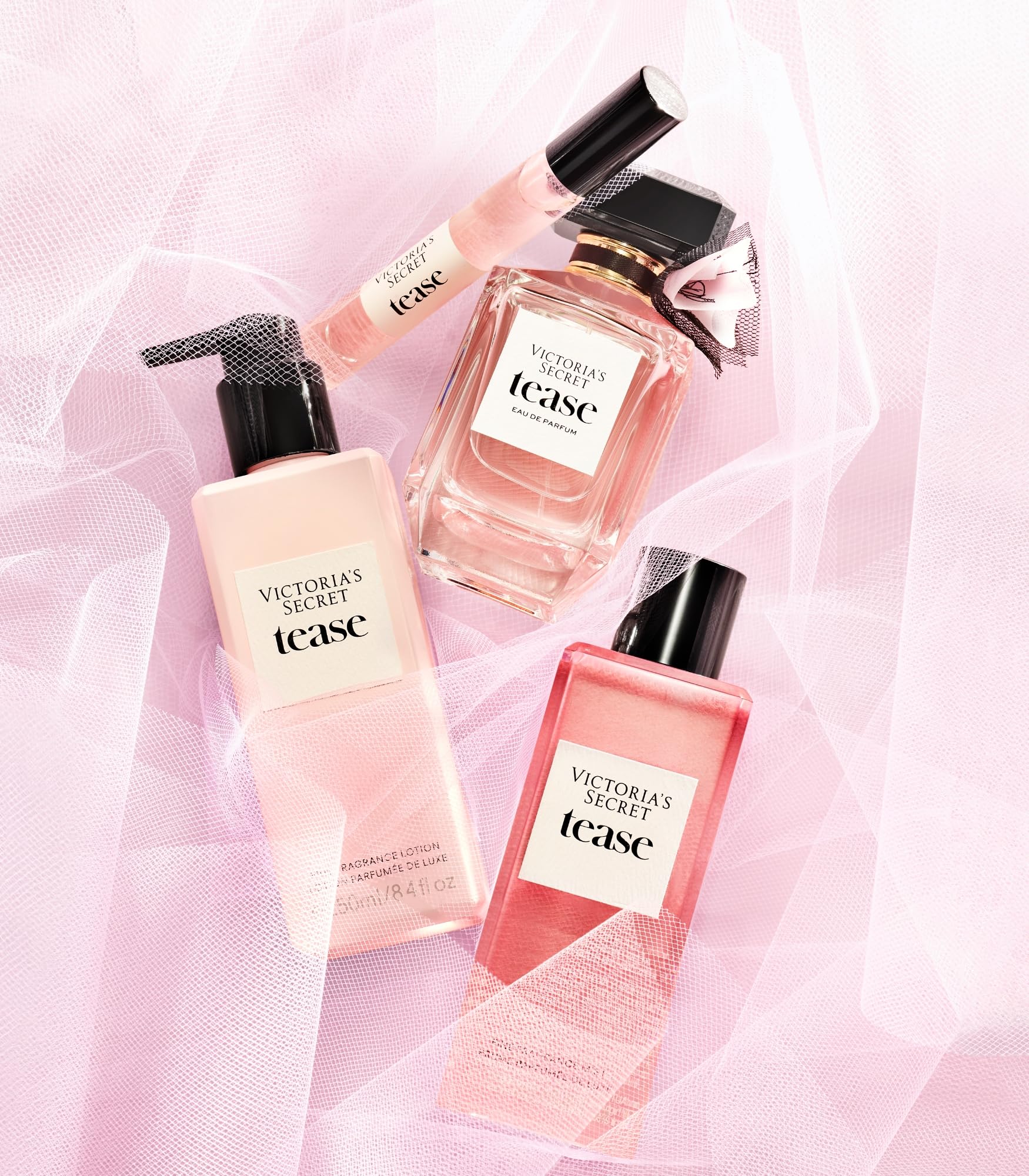 Victoria's Secret Tease scent note close-up featuring gardenia and vanilla