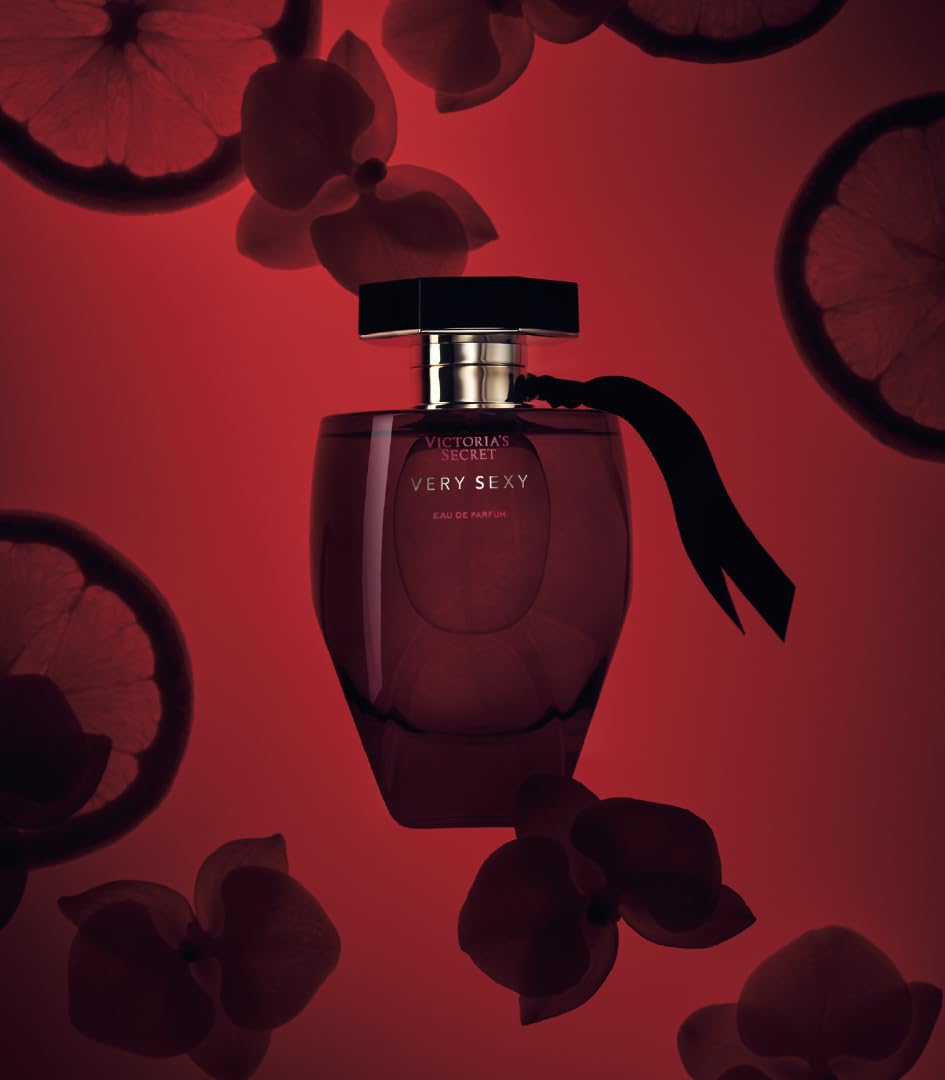 Victoria's Secret Very Sexy note vanilla orchid on skin.