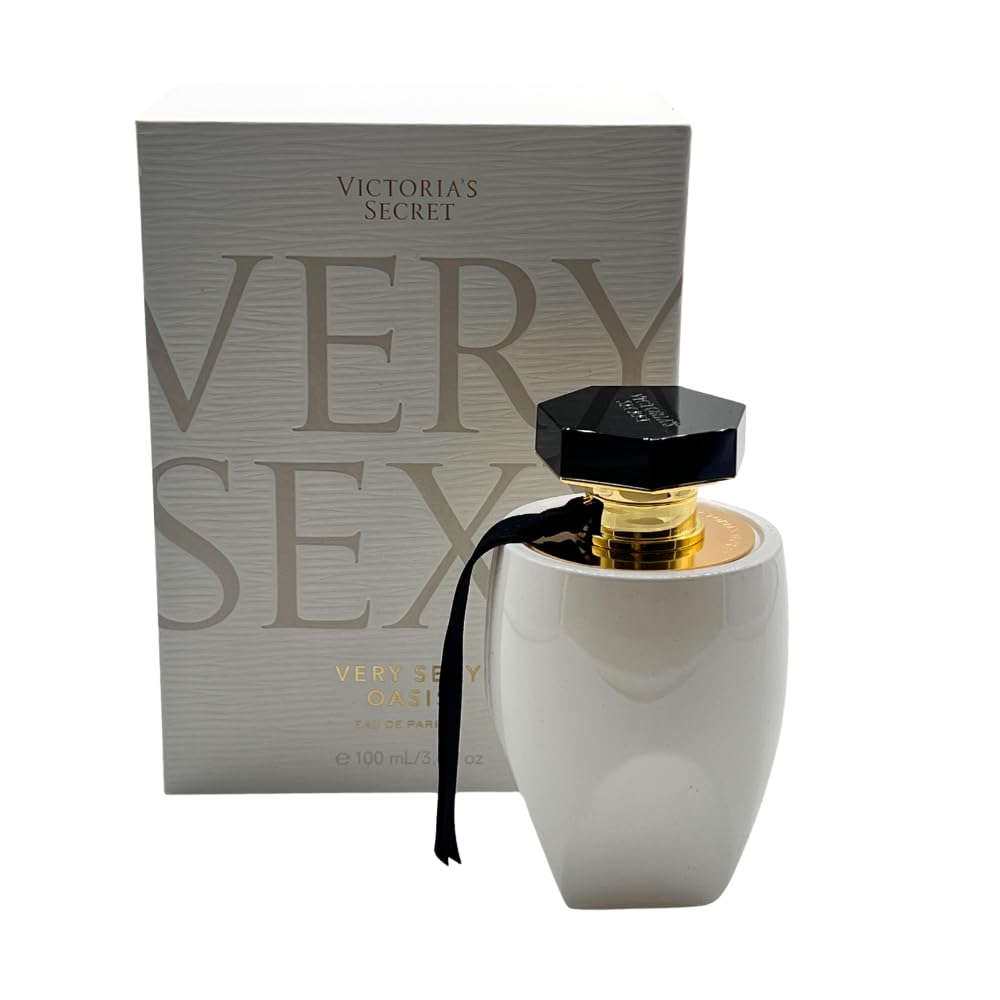 Victoria's Secret Very Sexy Oasis bottle cap closeup reveals premium design for confident gifting