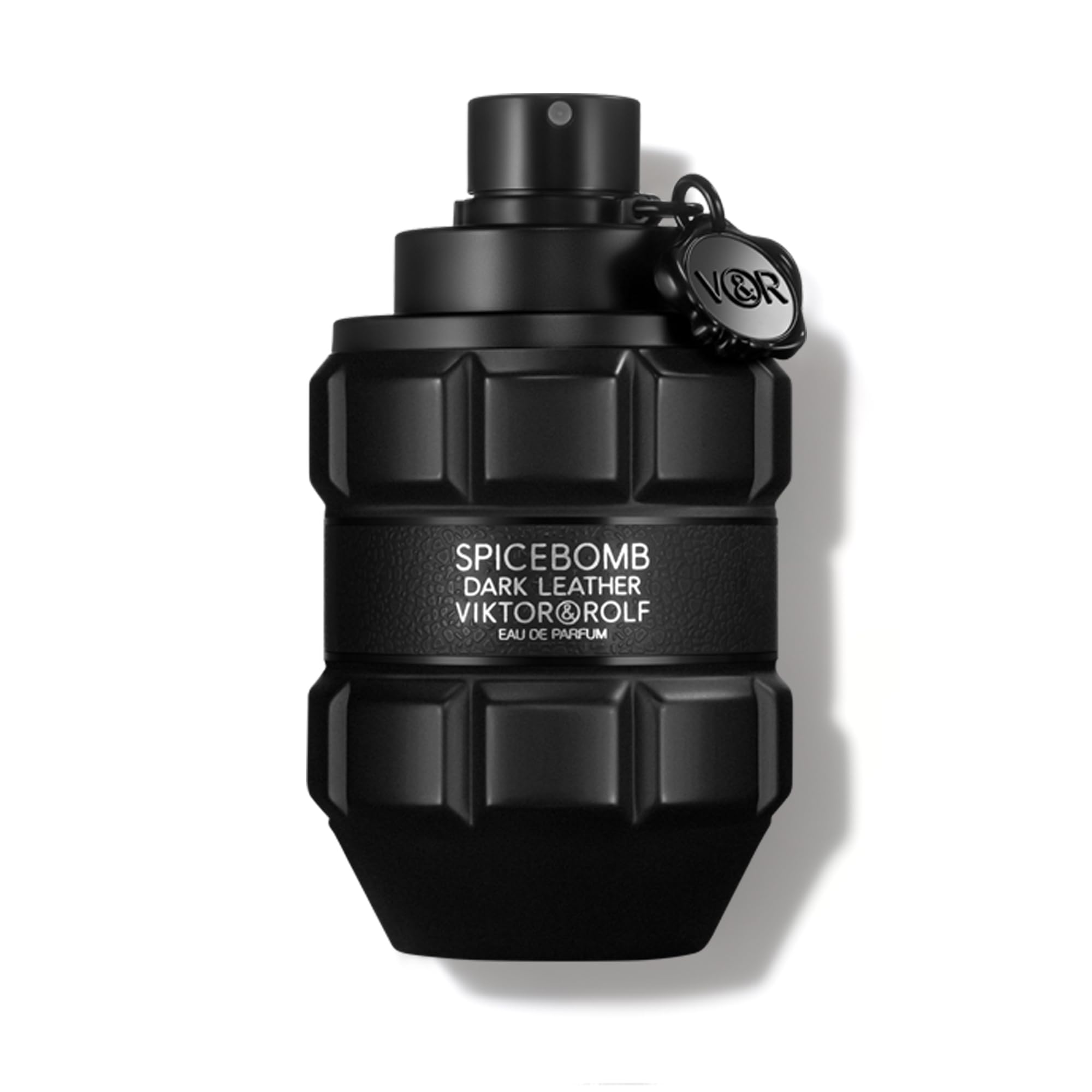 Viktor&Rolf Spicebomb Dark Leather bottle close-up highlights bold, lasting presence for evening wear.
