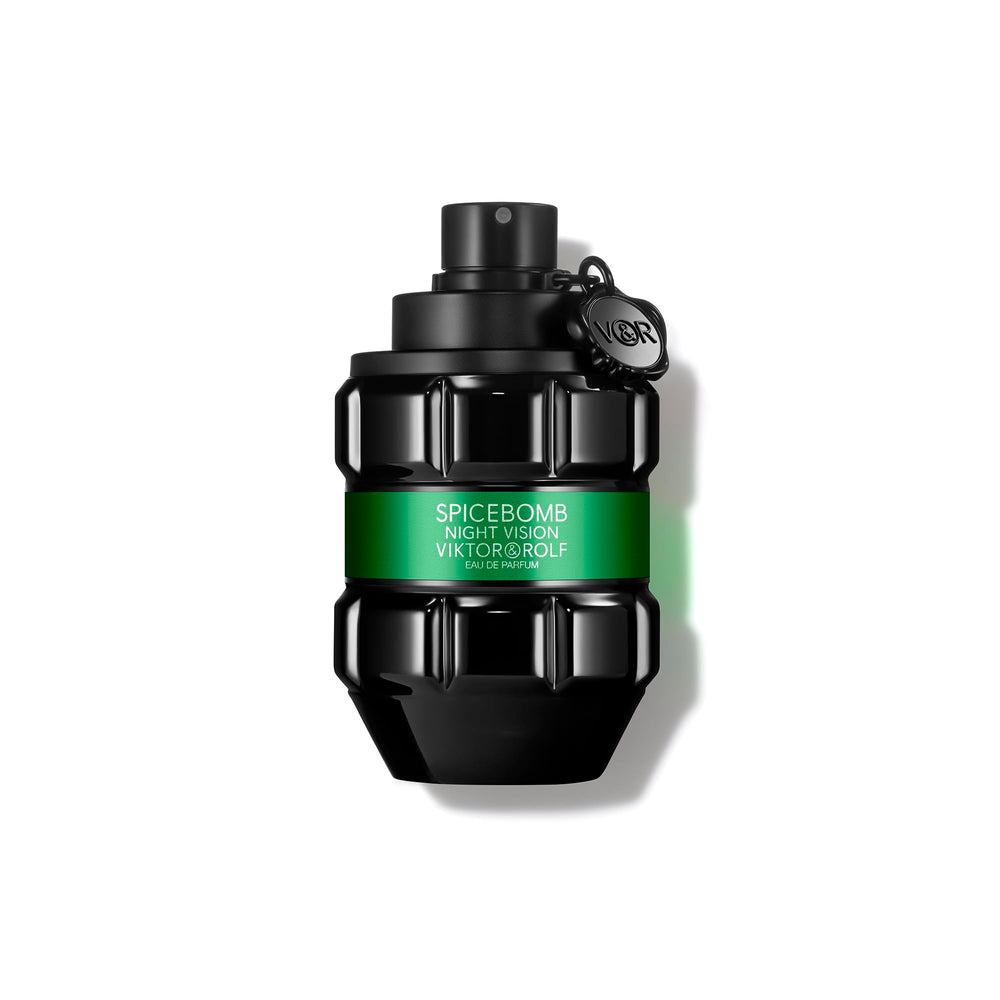 Viktor&Rolf Spicebomb Nightvision bottle closeup for bold casual wear.