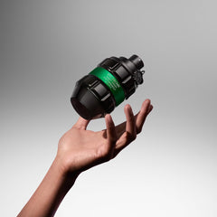 Viktor&Rolf Spicebomb Nightvision packaging art emphasizes mysterious, resinous notes.