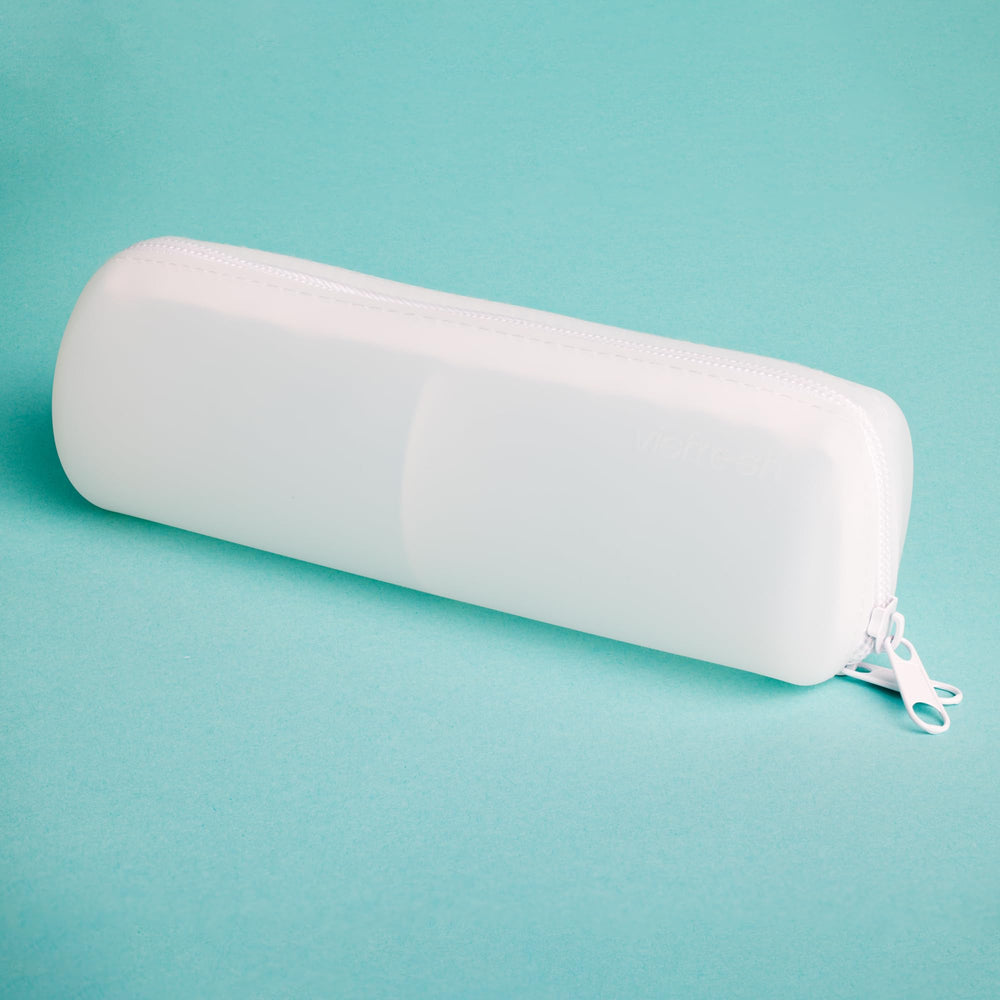 Visfresh hygienic waterproof silicone case protects contents and cleans easily.
