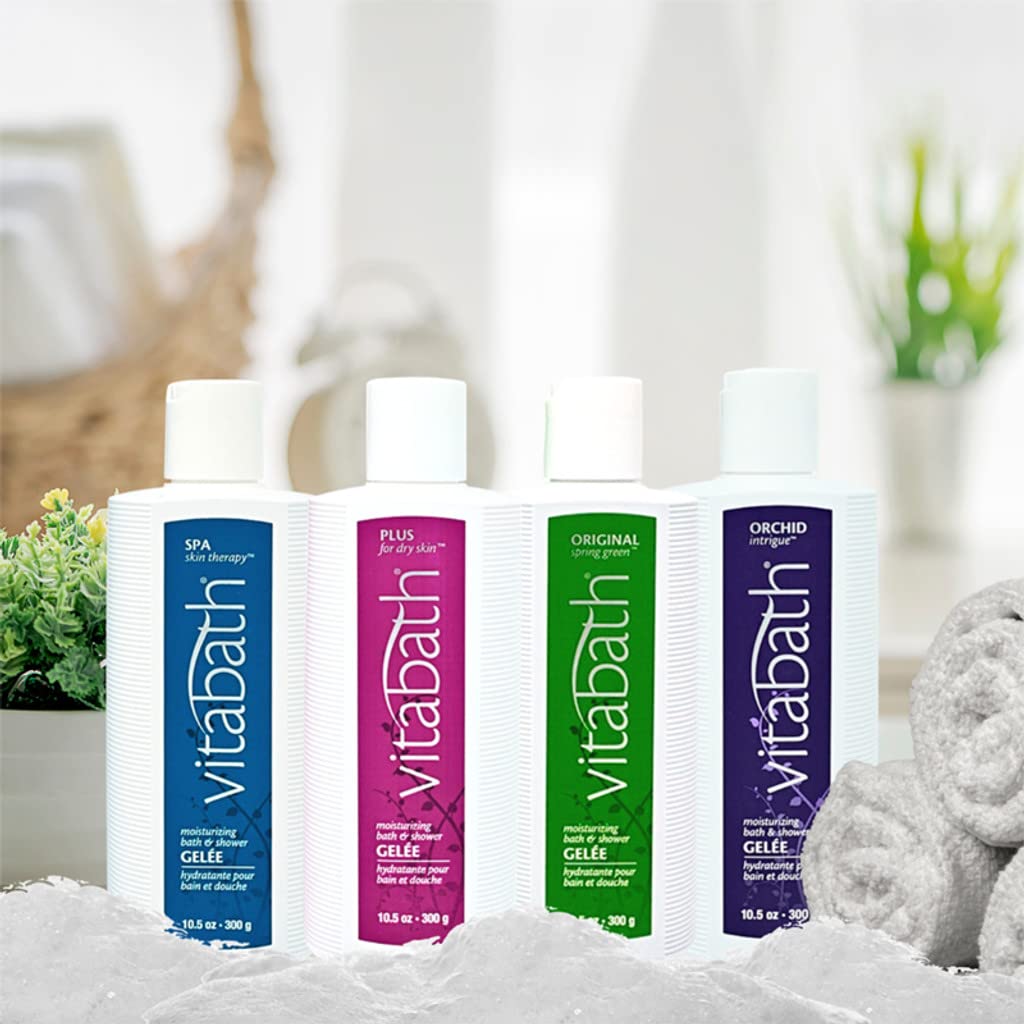 Vitabath Original Spring Green gelee pour demonstrates indulgent cleansing texture.