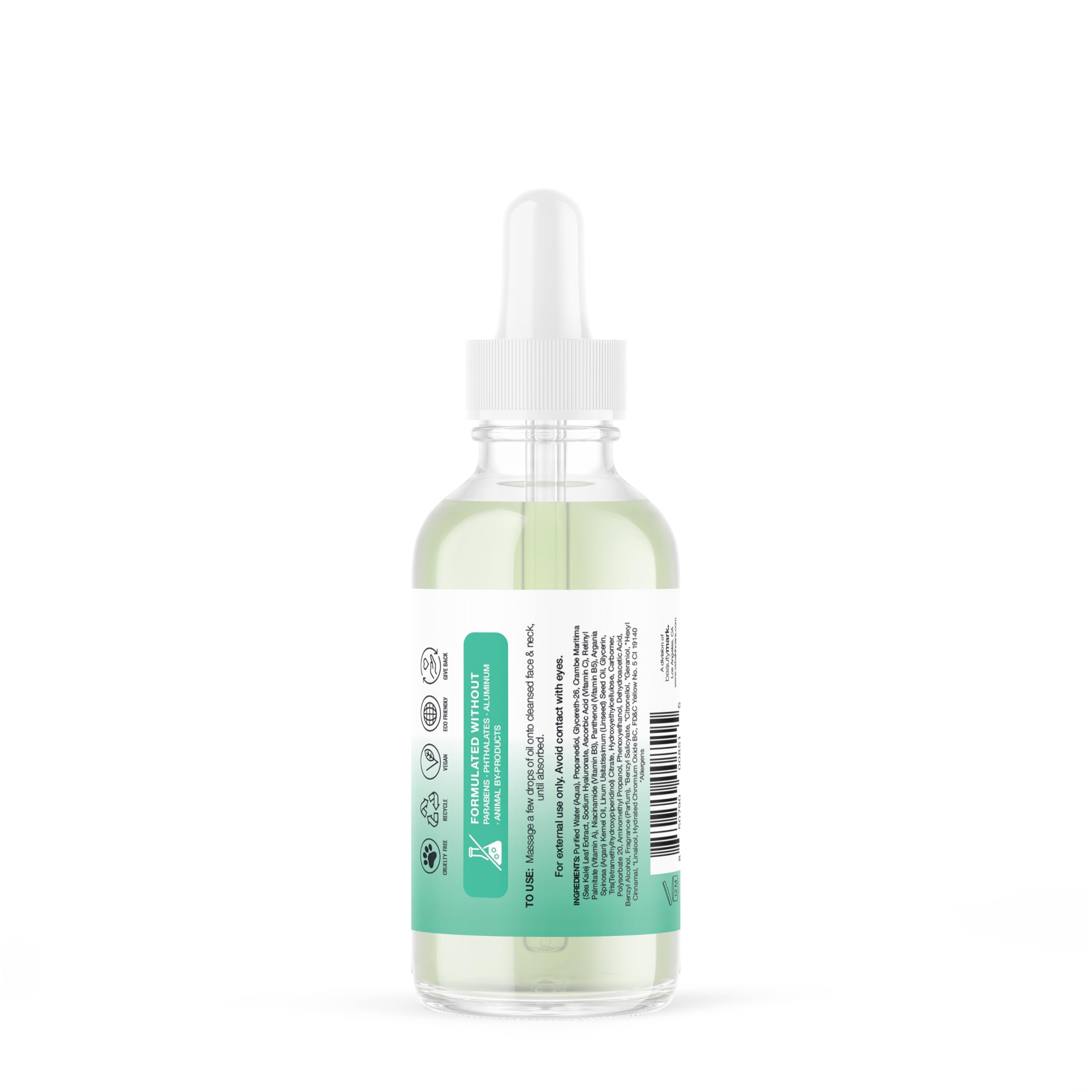 VITAMINS AND SEA BEAUTY lifestyle shot suggesting daily use after cleansing.