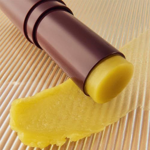 VMAGIC application on the vulvar area shows gentle, soothing use