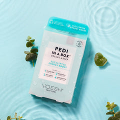VOESH Ocean Refresh salt soak focuses on detoxifying and deodorizing tired feet.