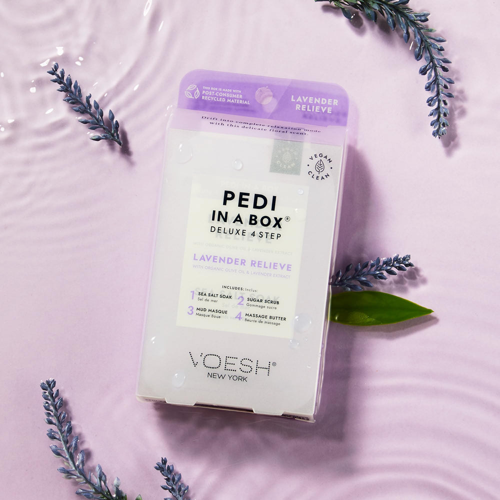 VOESH Pedi in a Box Lavender mud masque for cleansing pores and smoothing skin