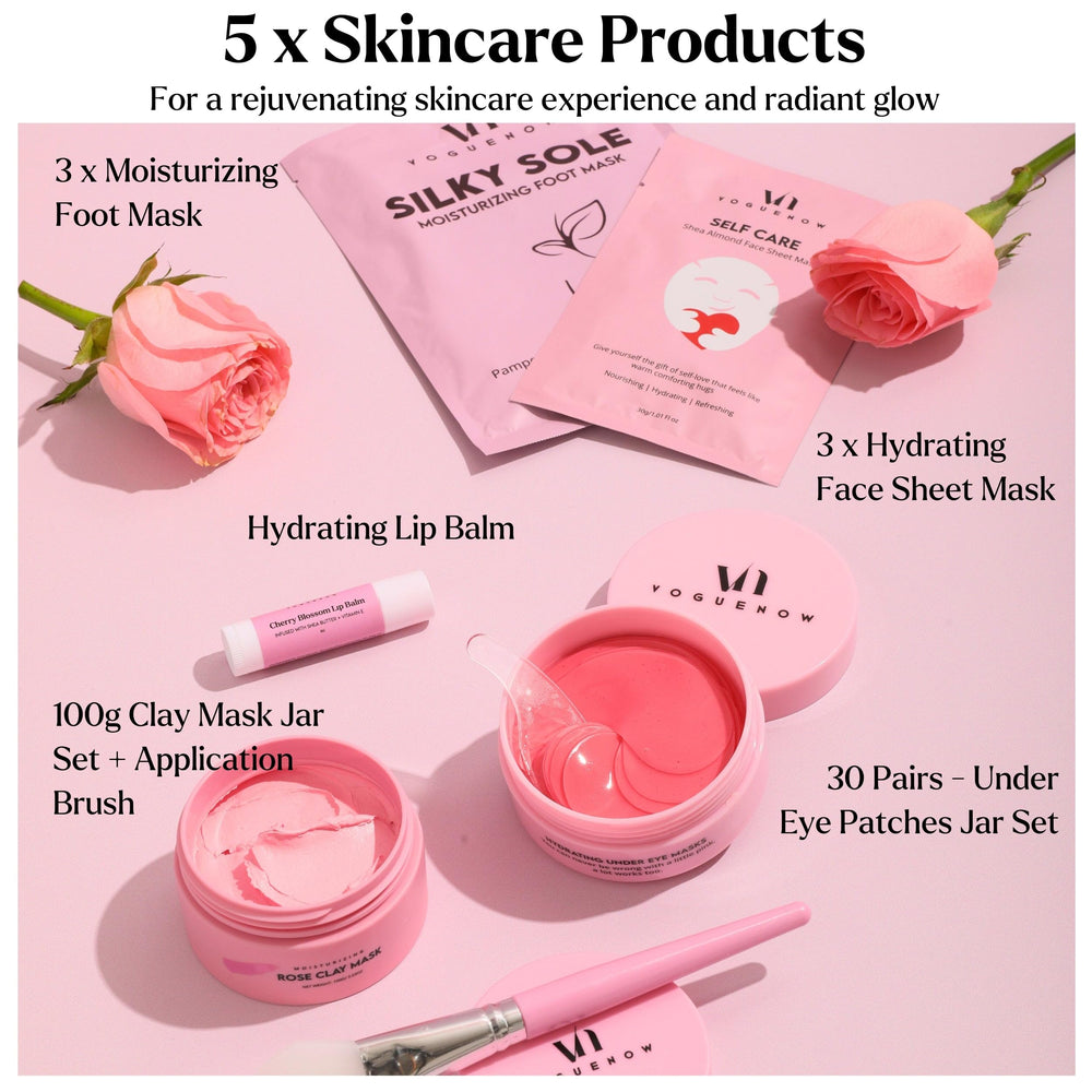 VogueNow clay mask closeup for detoxifying skin prep