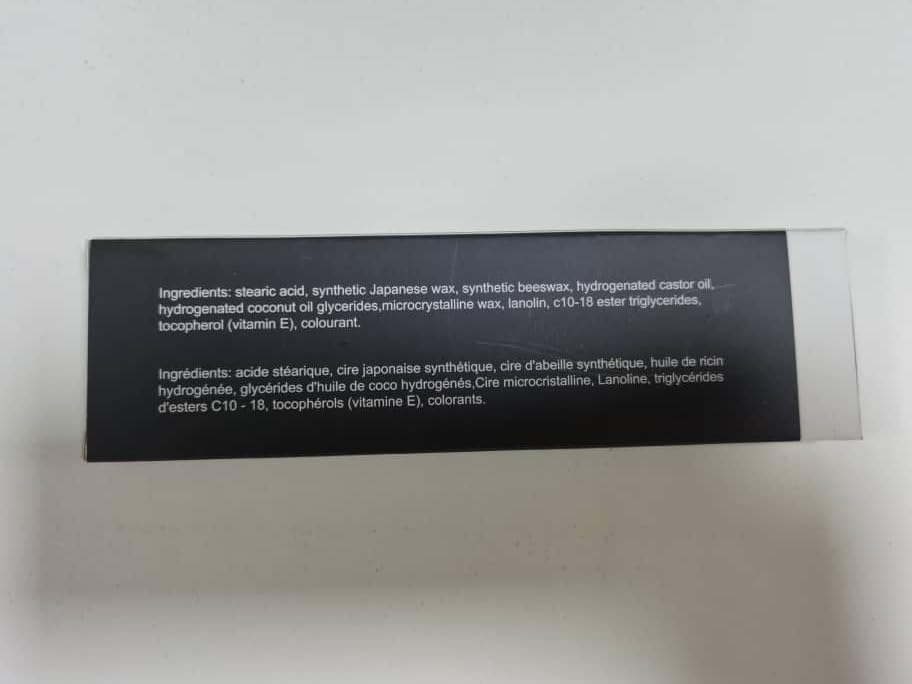 VOID Homme beard pencil filler black grooming-kit-box supports convenient daily grooming.