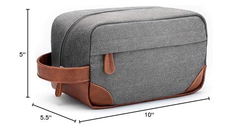 Vorspack Travel Toiletry Bag hanging handle enables easy access in hotel bathrooms.