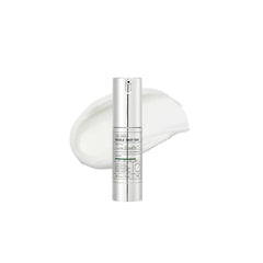 VT COSMETICS CICA Reedle Shot bottle close-up showcasing soothing, lightweight essence for calm skin.