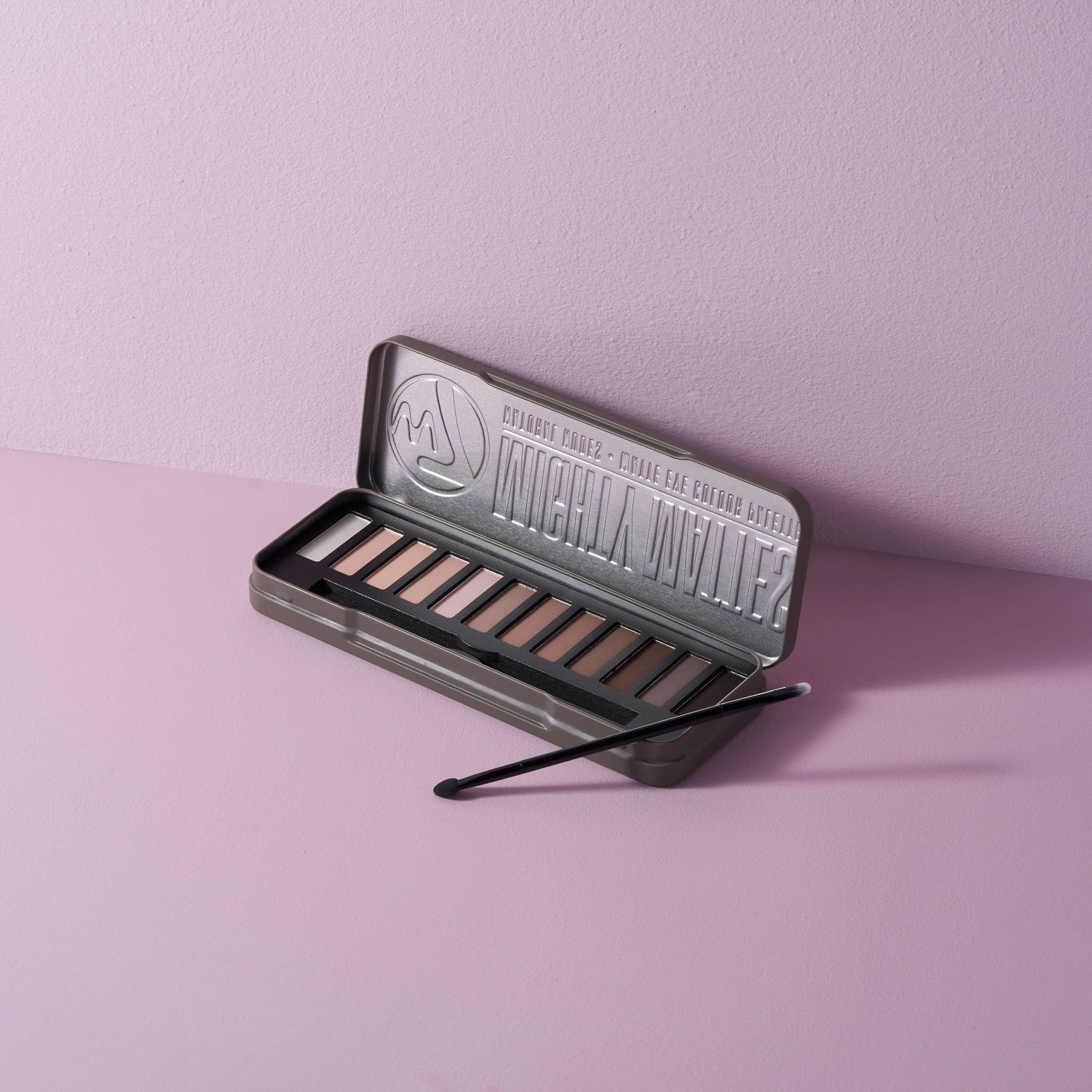 W7 It's Really Mascara wand detail shows clump-free definition and length.