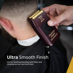 Wahl Professional 5-Star Series foil installation demonstrates easy replacement.