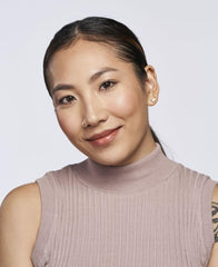Wander Beauty Sienna Sunset cream blush on cheek with nude glow illuminator for seamless fusion.