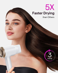 Wavytalk Turblow Pro diffuser-attachment distributes air for curl definition and frizz control.