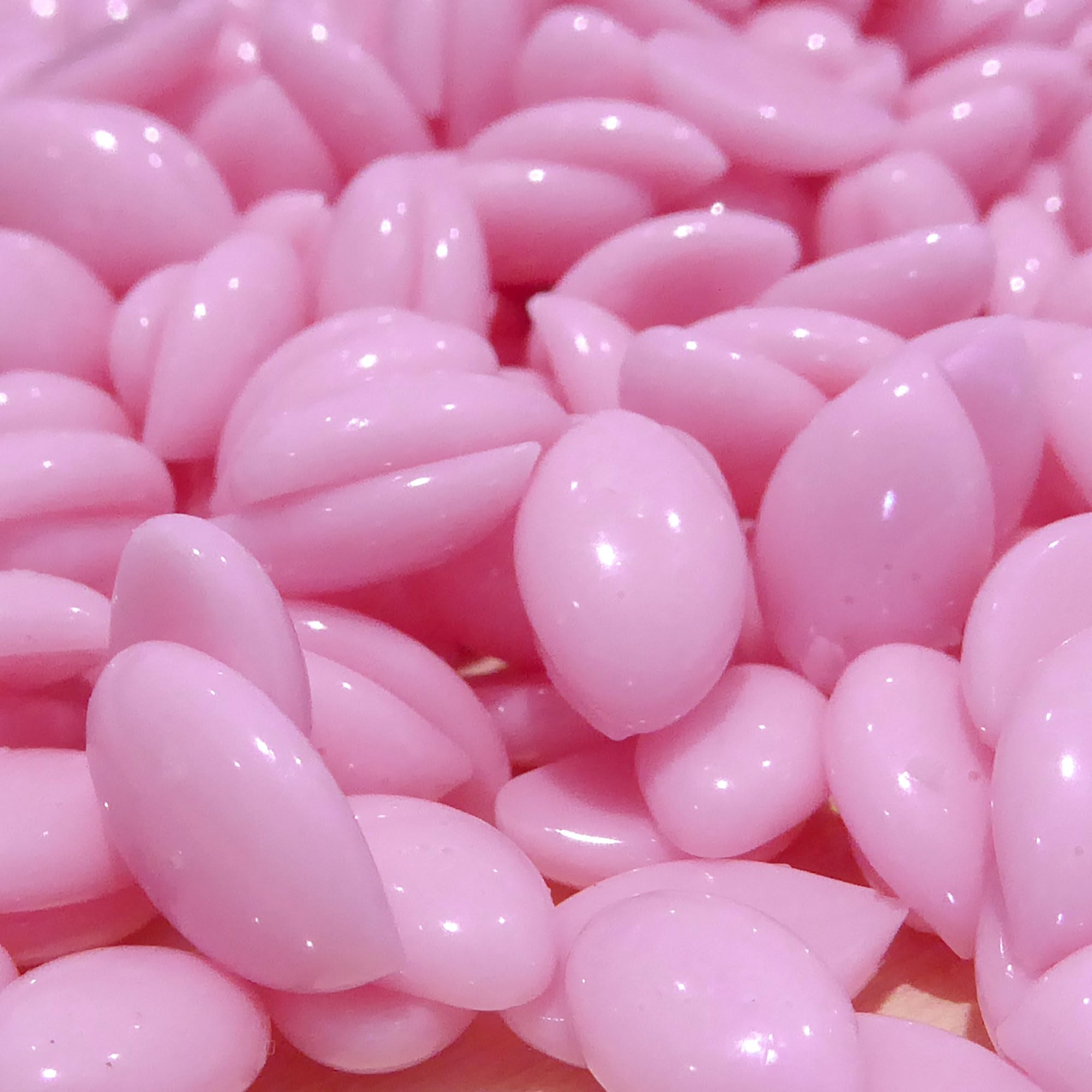 Waxness bikini wax application using premium rosin-free beads for gentle area waxing