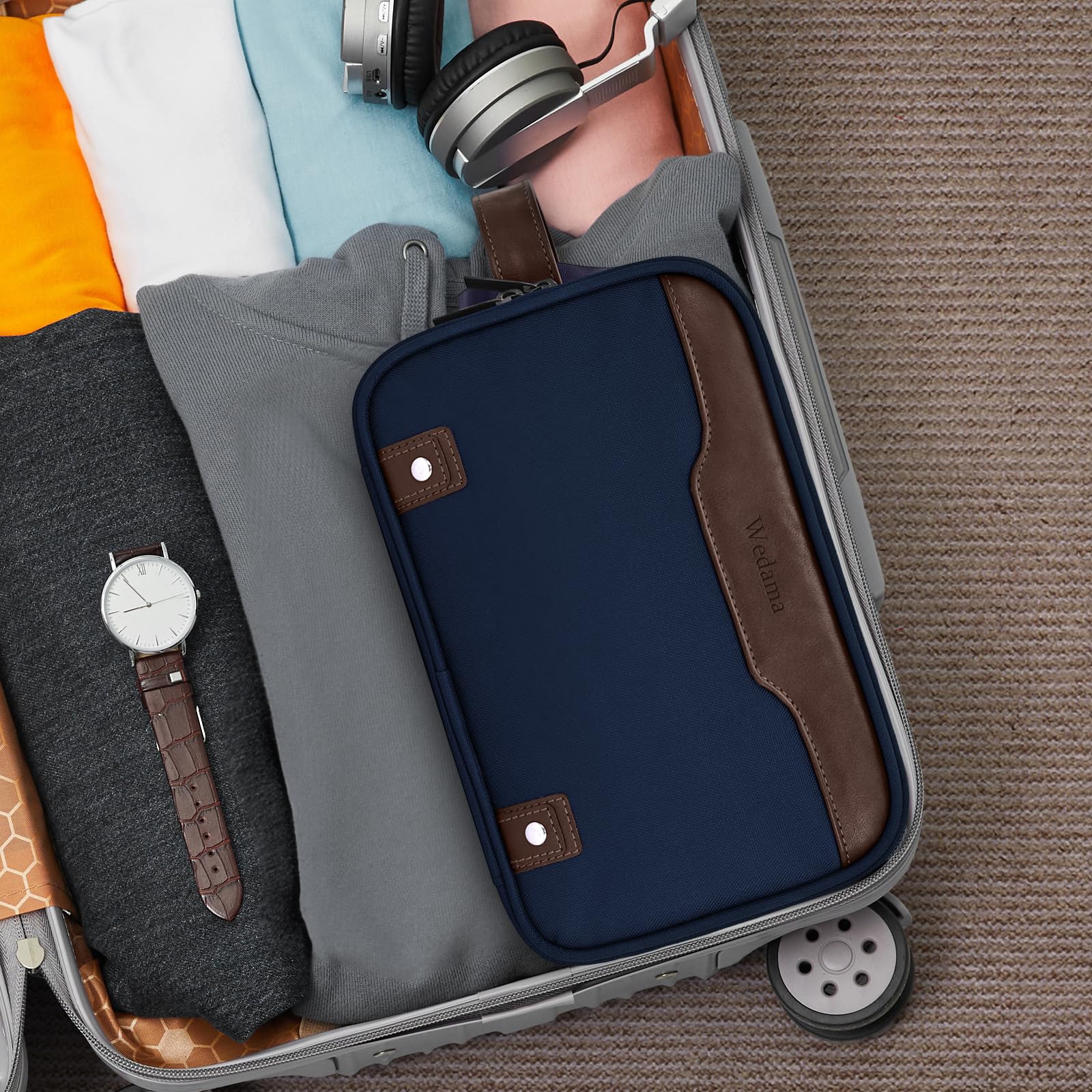 Wedama toiletry bag blue exterior with PU leather accents for a stylish travel companion