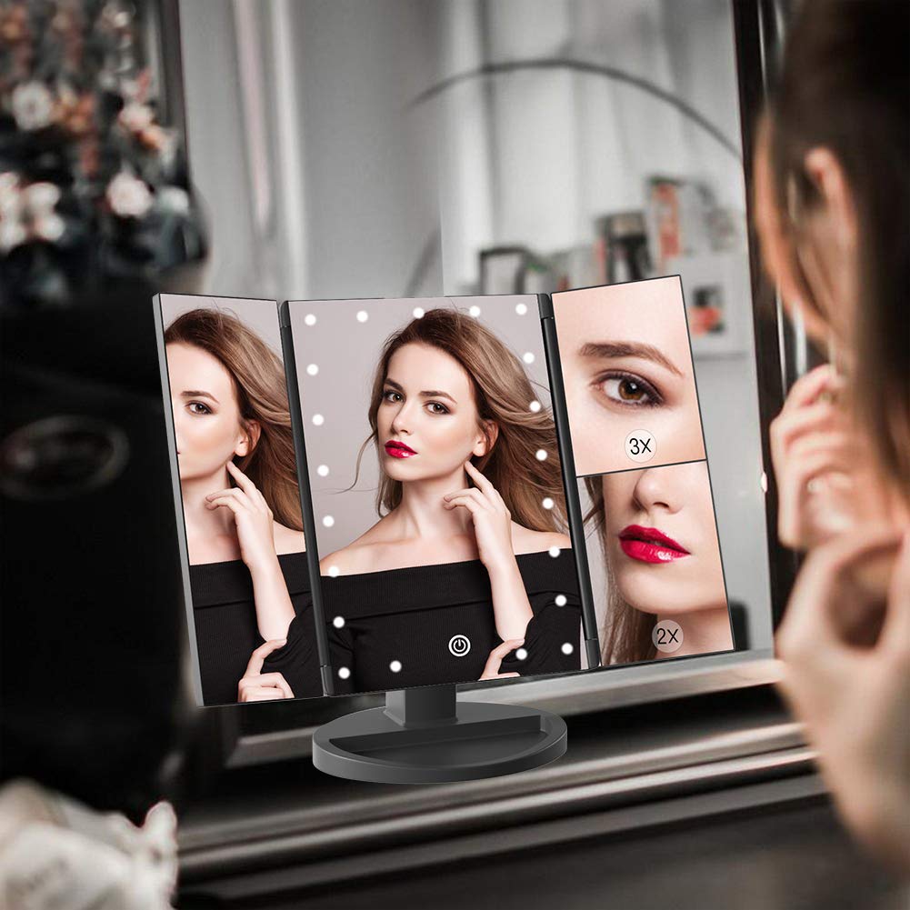 WEILY makeup mirror shows 2x and 3x magnification for precise eye makeup