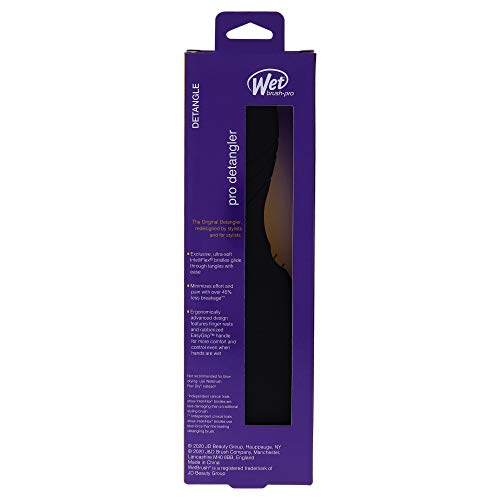 Professional hairstylist relies on Wet Brush Pro Detangler for detangling.