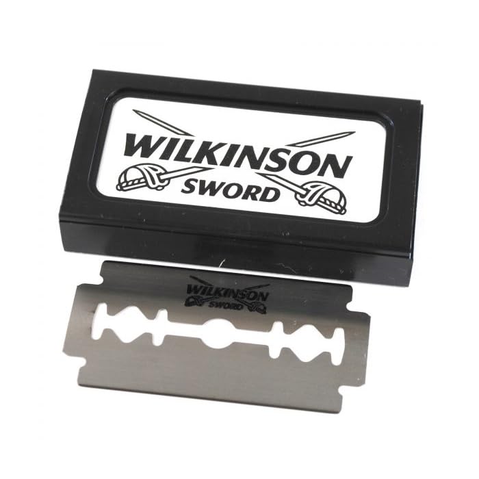 Wilkinson Sword Classic DE razorblades edge closeup shows sharp, consistent performance