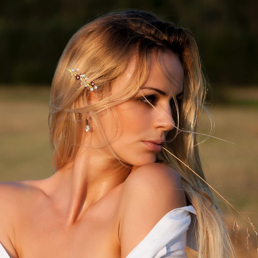 Willbond decorative hair accessory helps complete seasonal outfits with flair.