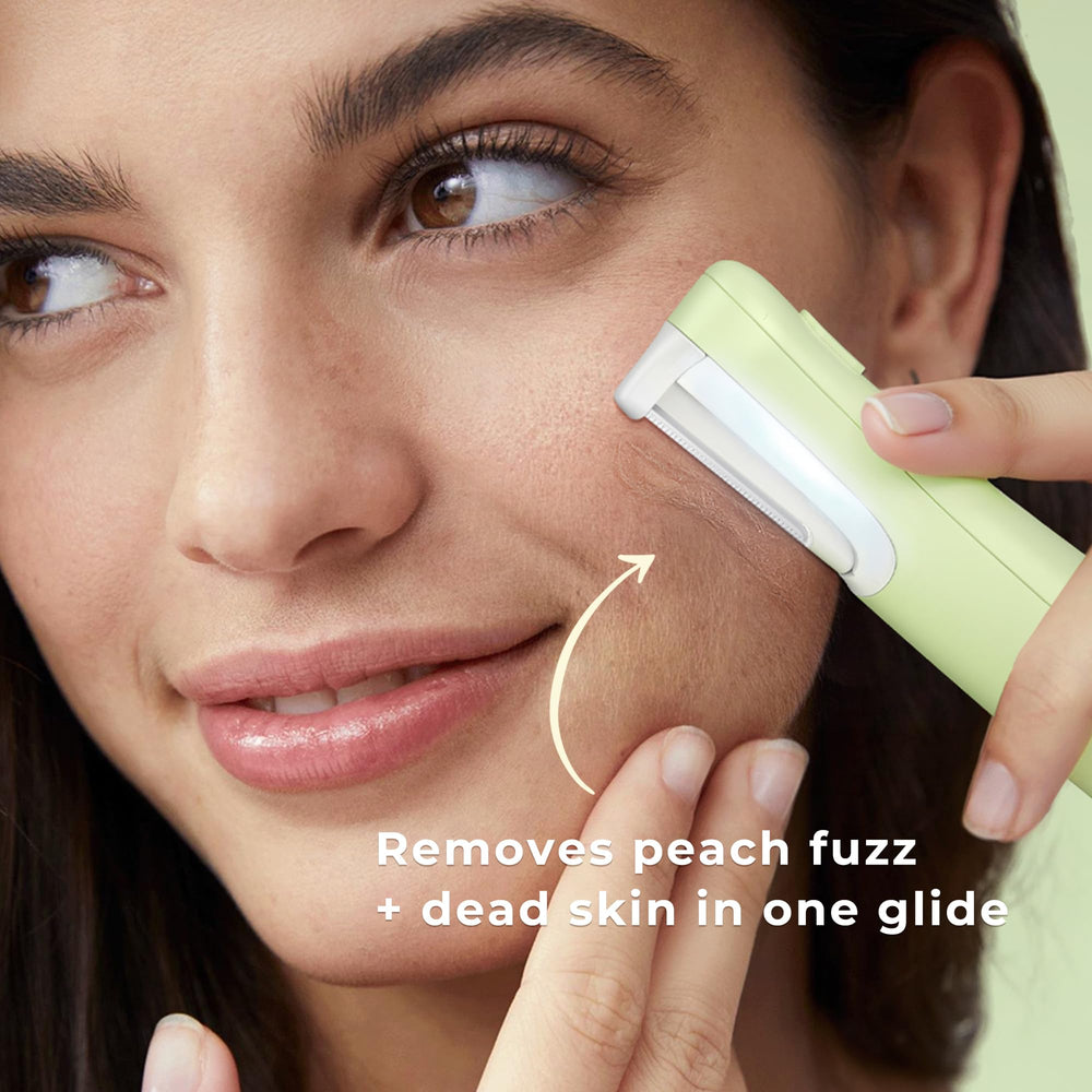 WLU Dermaplane Razor three-speed control enables customized exfoliation for sensitive or seasoned users.