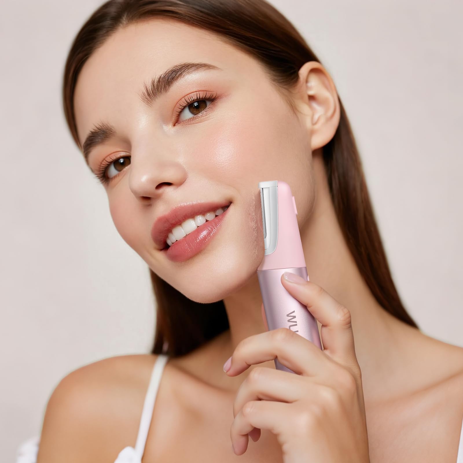 WLU Dermaplane Razor pink travel case for on the go skincare