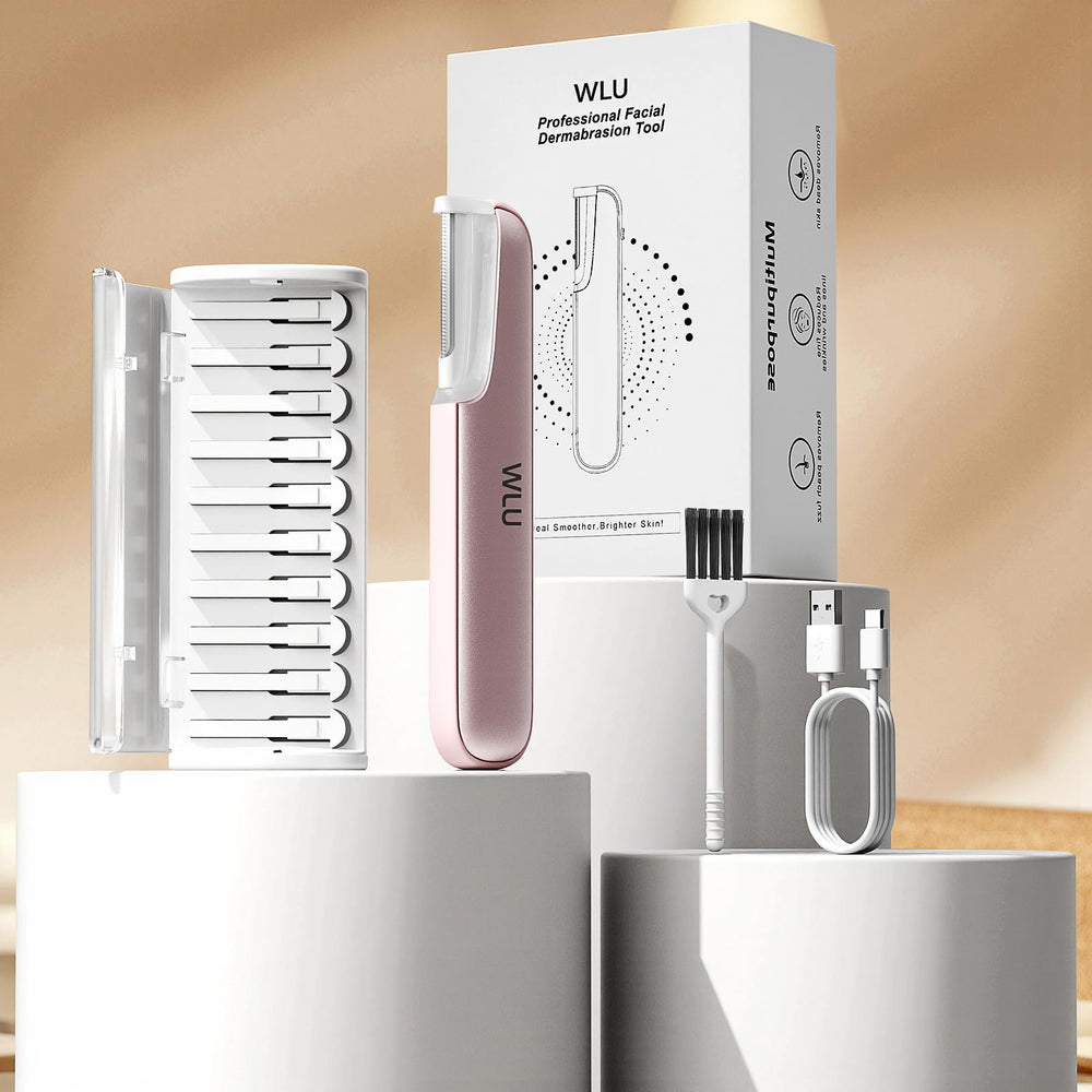 WLU Dermaplaning tool travel case for on-the-go skincare