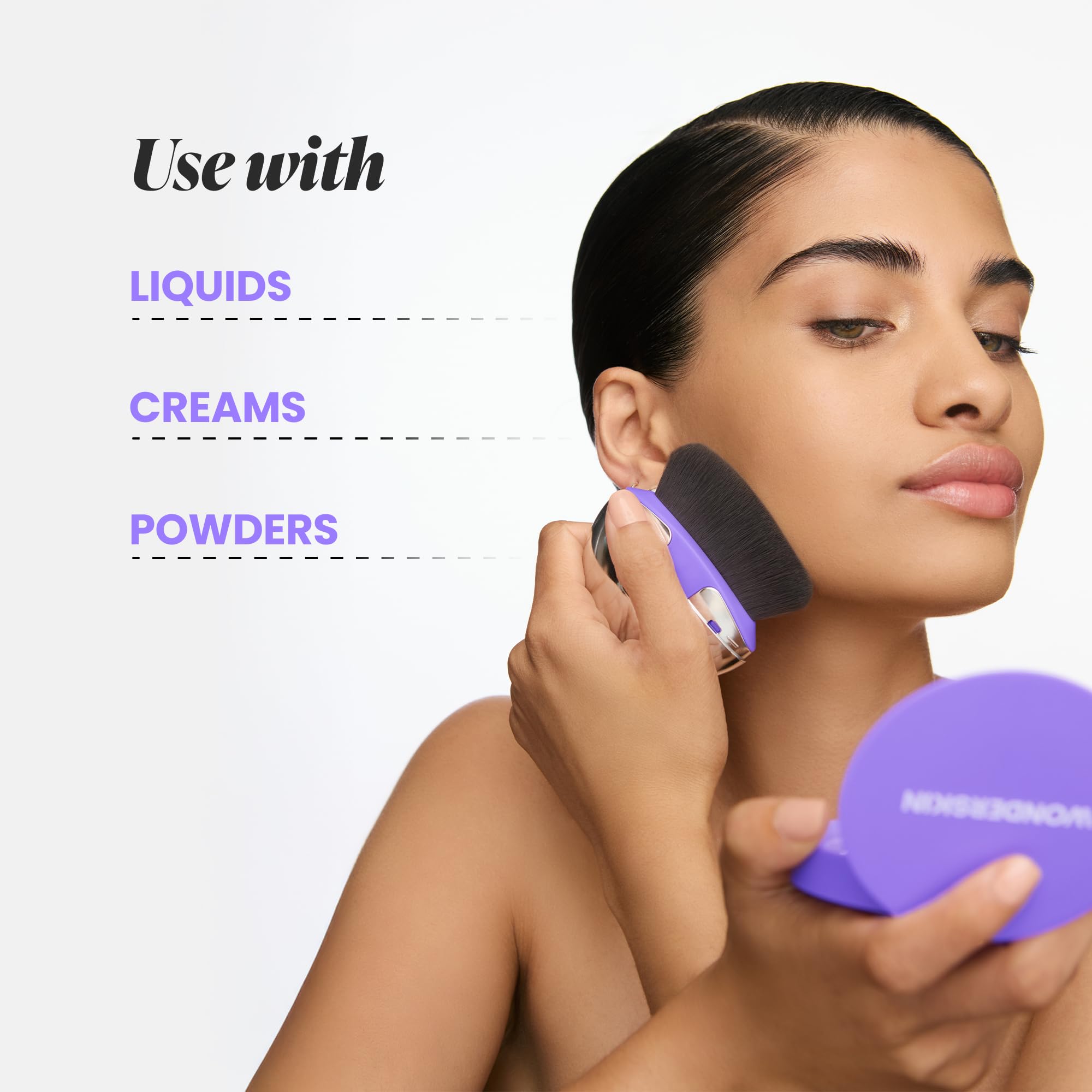 Wonderskin Dial-It-Up Brush travel-friendly compact for on-the-go touch-ups.