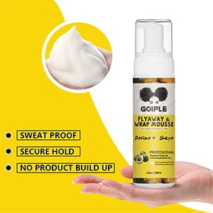 WOZUTUNT Easy Styling Comb with edge brushes smooths flyaways and distributes wax.