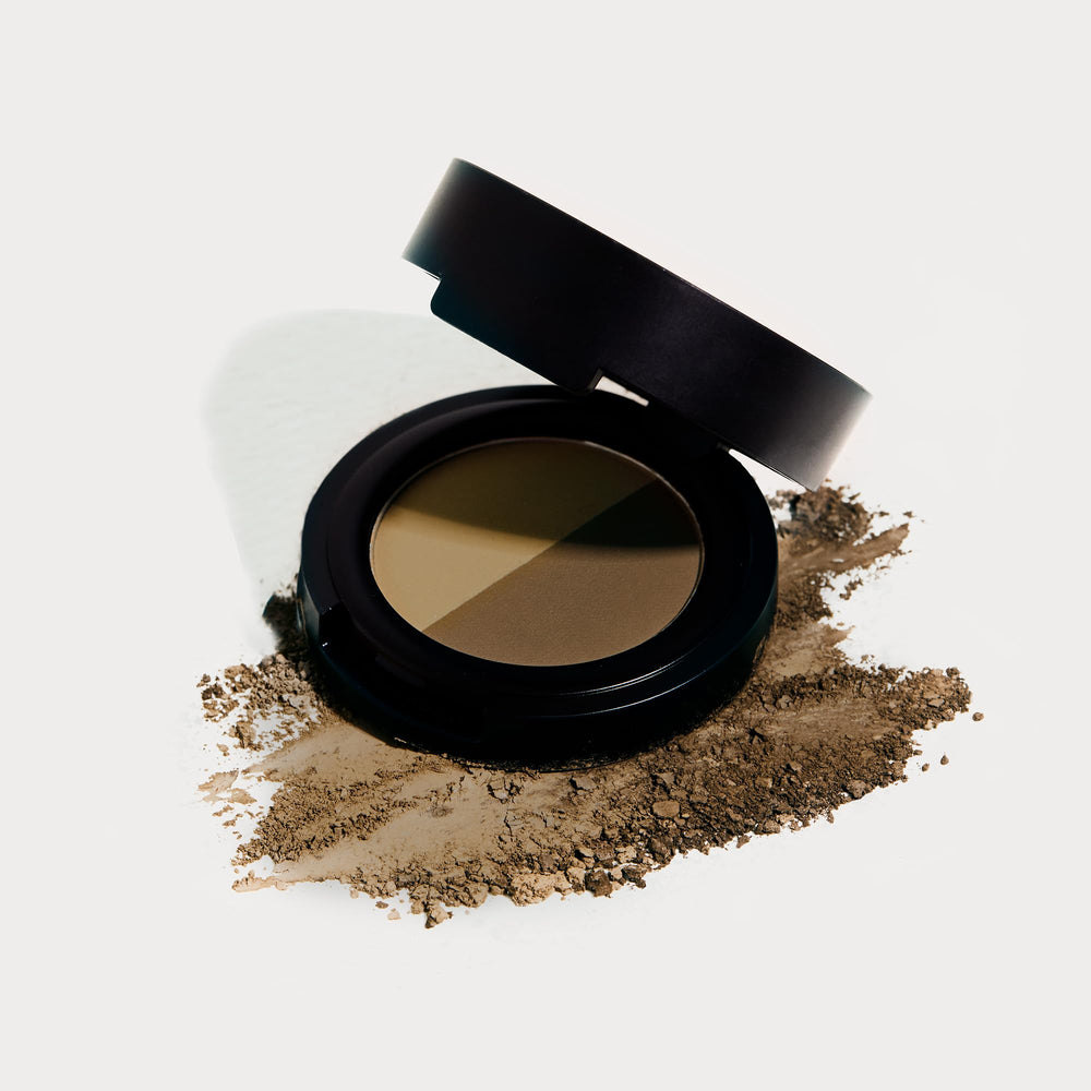 WUNDERBROW powder offers root touch-up and hairline definition on the go.