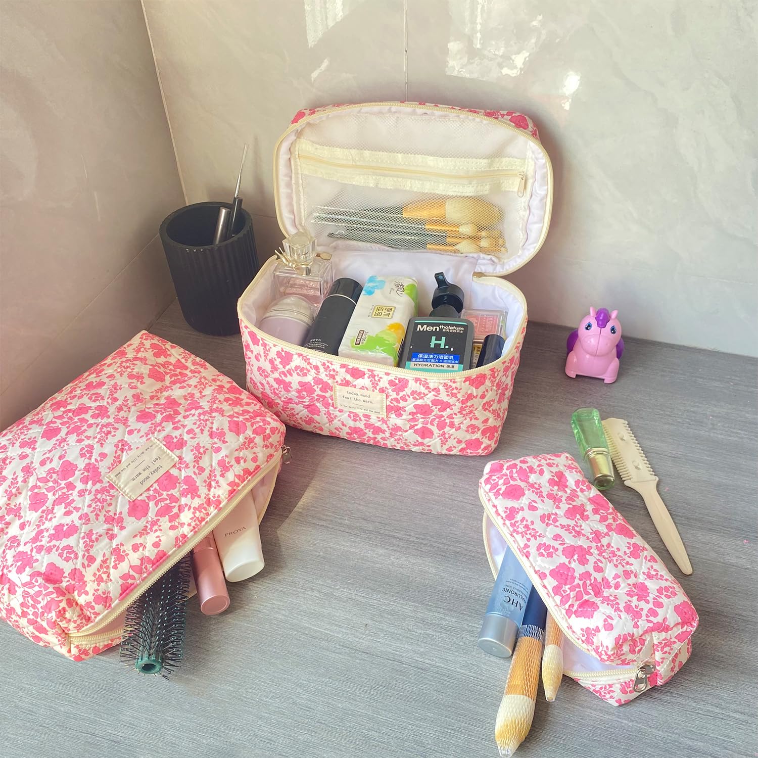WYJ pink quilted floral makeup bag set medium highlights compact carry for daily cosmetics.