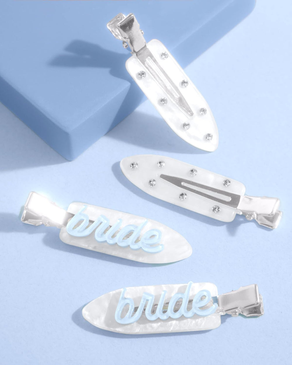 xo, Fetti Bride Beauty Clip designed for strong hold on all hair types.