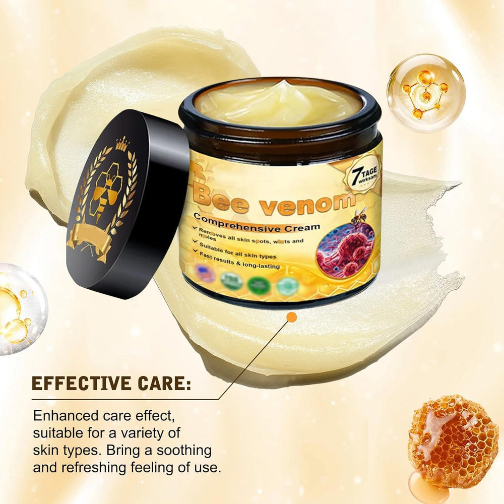 YAGUAN packaging swatch highlights compact jar for travel-friendly skincare.