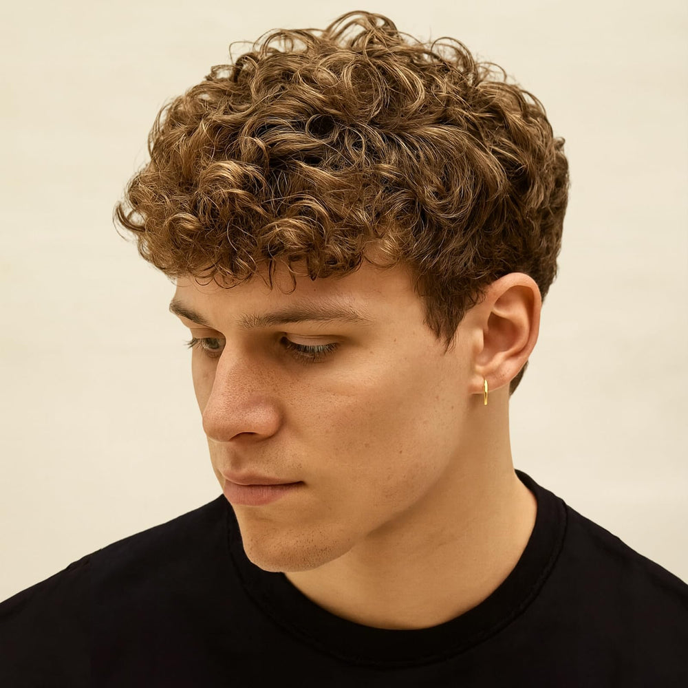 YEALIR Curl Cream close-up highlighting frizz control and natural shine.