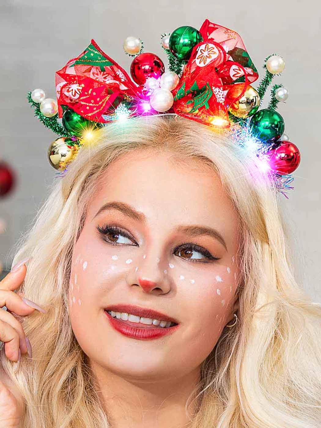 Yean Christmas Party Headband ready to elevate holiday outfits.