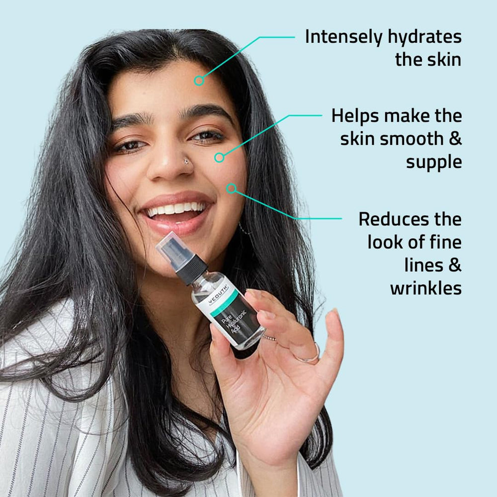 YEOUTH Pure Hyaluronic Acid Serum daily-use shot depicts application on clean skin.