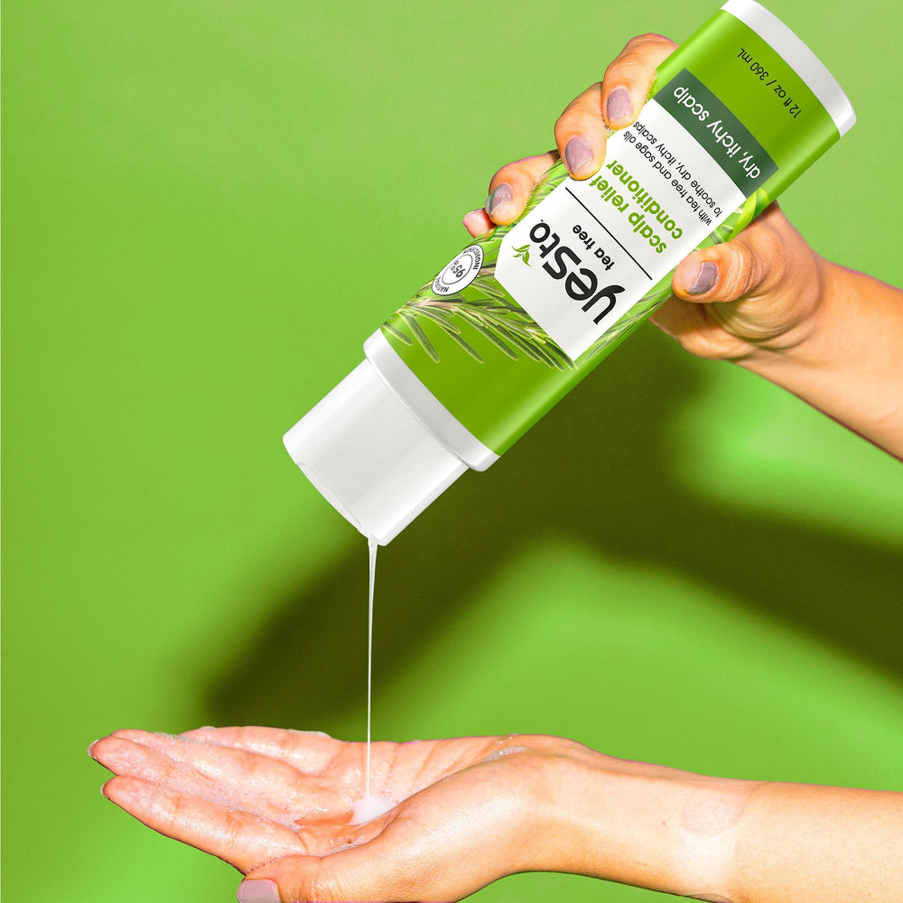 Yes To Tea Tree Scalp Relief Conditioner lather photo shows thorough coverage from roots to ends.
